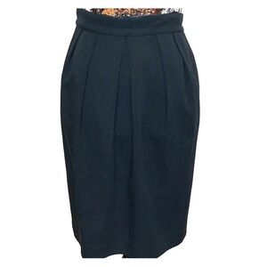 EUC Salvatore Ferragamo skirt